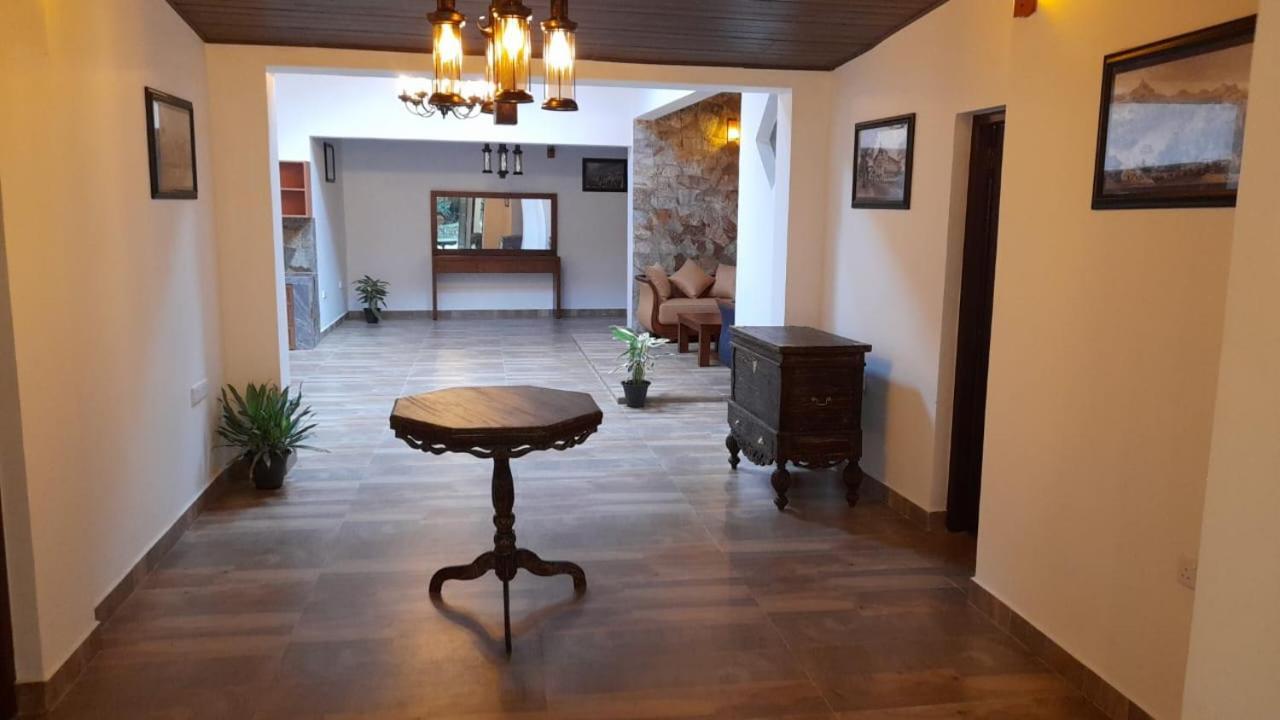Villa D55 แคนดี้ ภายนอก รูปภาพ