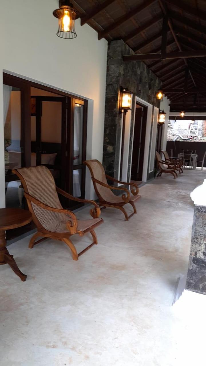 Villa D55 แคนดี้ ภายนอก รูปภาพ