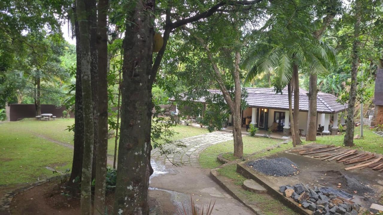 Villa D55 แคนดี้ ภายนอก รูปภาพ