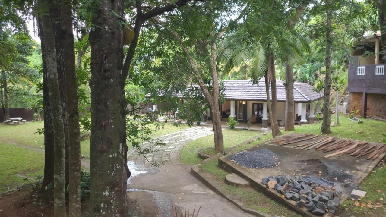 Villa D55 แคนดี้ ภายนอก รูปภาพ