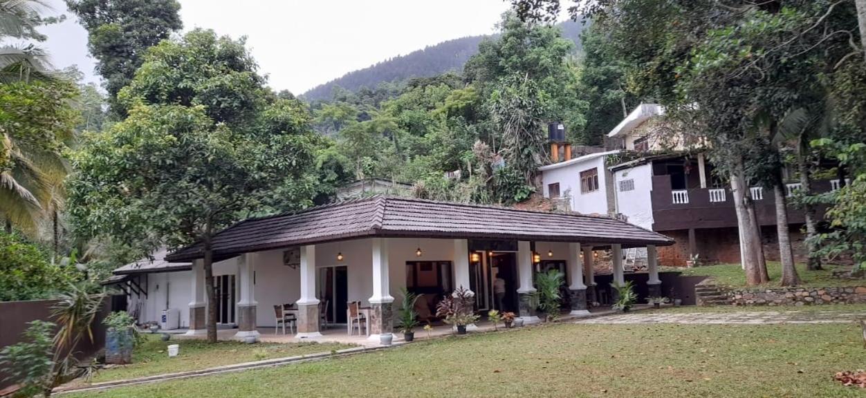 Villa D55 แคนดี้ ภายนอก รูปภาพ