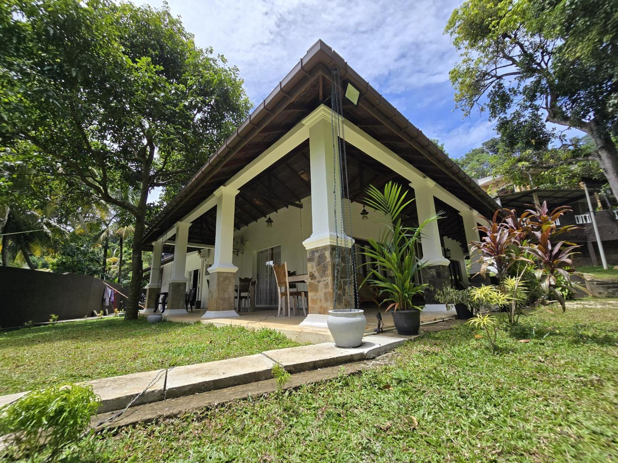 Villa D55 แคนดี้ ภายนอก รูปภาพ