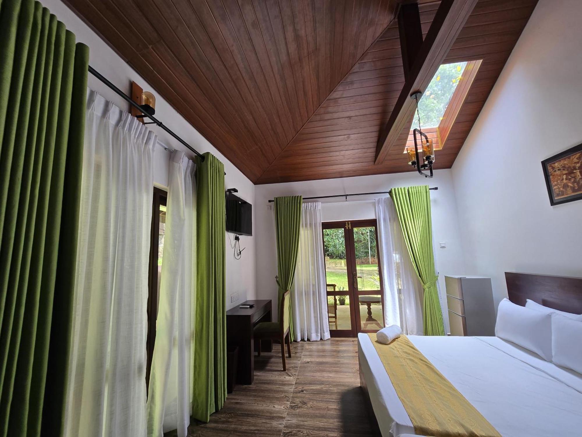 Villa D55 แคนดี้ ภายนอก รูปภาพ